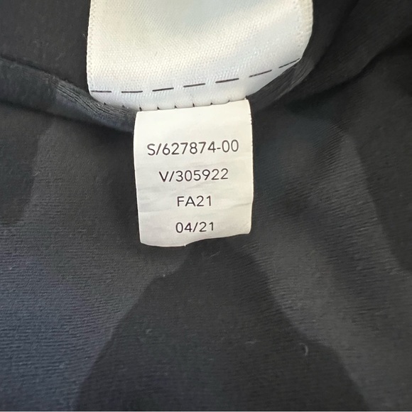 Athleta • Black Camo Salutation Jogger • Size L - Picture 12 of 13